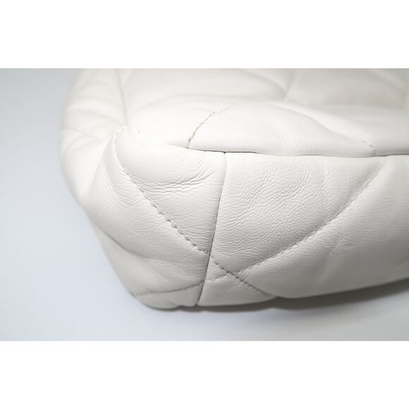 Chanel Leather Quilted CC Logo Chain Strap 19 Flap Crossbody Bag White - Picture 16 of 16